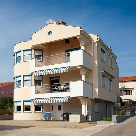 Apartments Petani Kožino Buitenkant foto